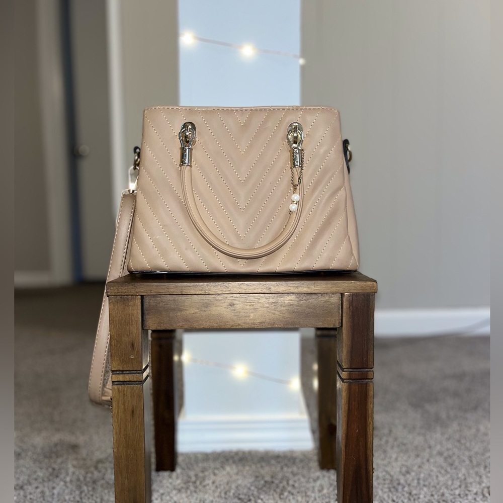Tan Quilted Handbag Purse